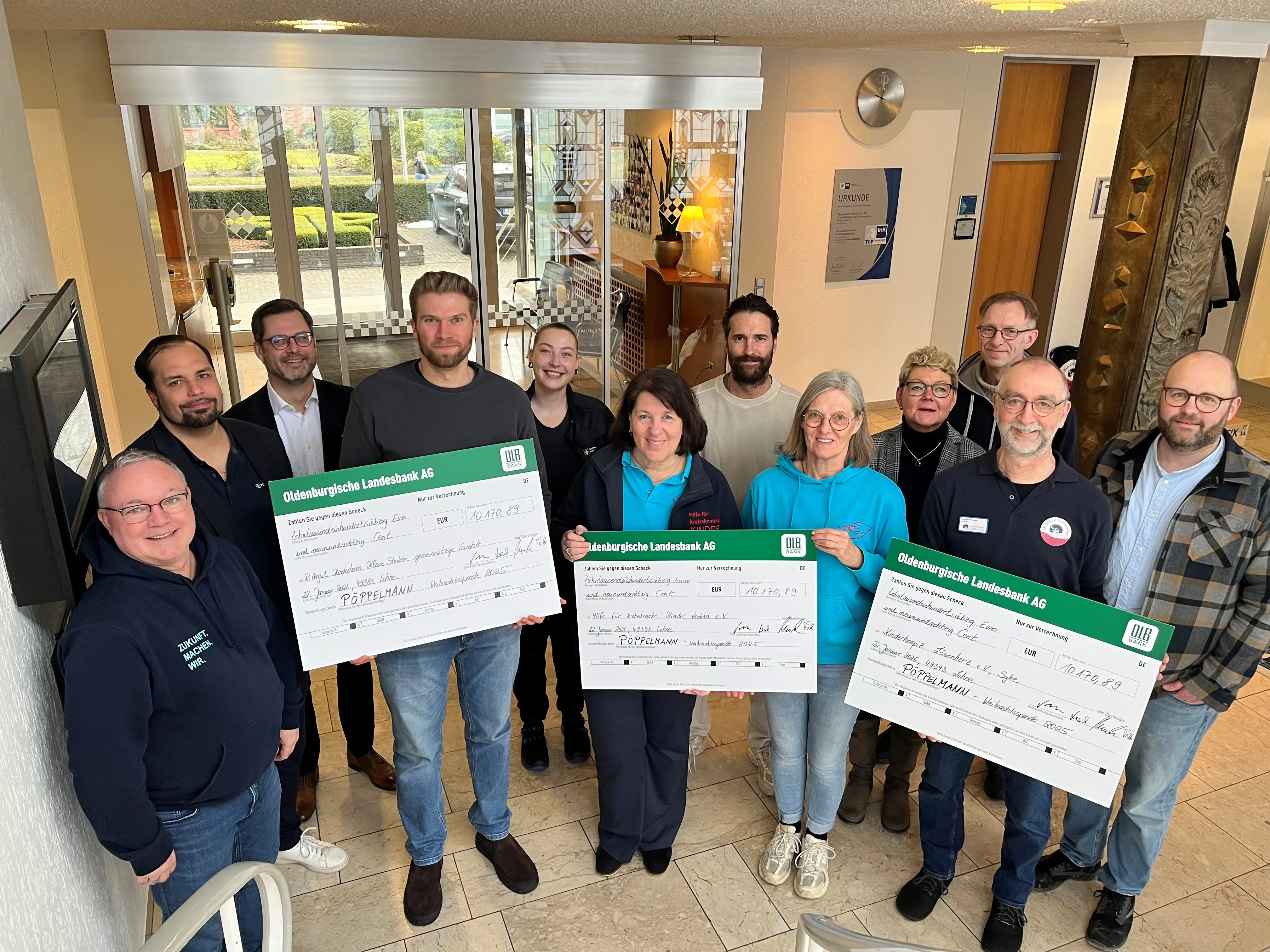 Übergabe Weihnachtsspende Pöppelmann